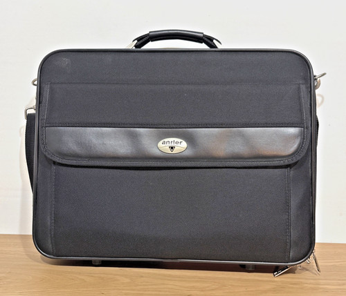 Laptop carry case briefcase - laptop,