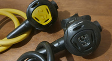 SCUBAPRO   diving regulators