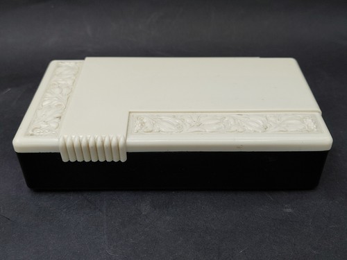 Bakelite box art - bakelite, cream
