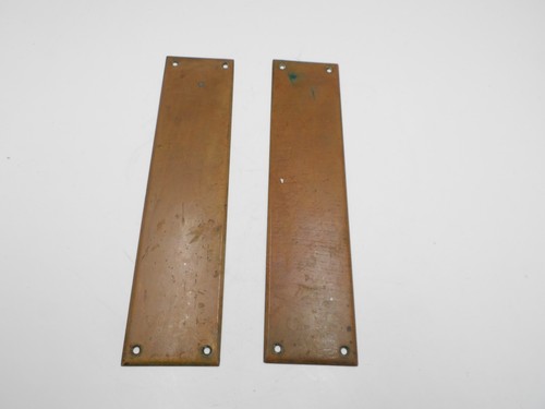 Pair vintage antique - of,