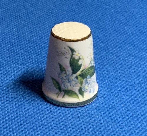 Royal grafton fine bone china - royal,