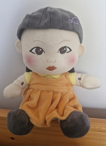 Squid games girl plush - squid,