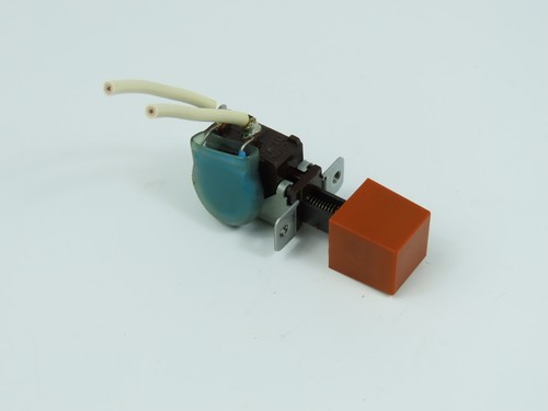 Tascam tsr8 power on - *tascam, on/off