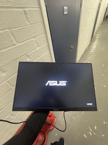 Asus va24e 1080p - 24”, ips