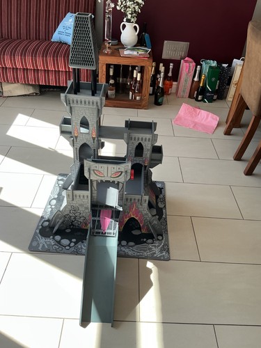 Temple doom wooden castle - of,