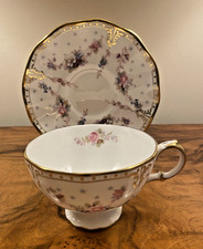 ROYAL CROWN DERBY ANTOINETTE