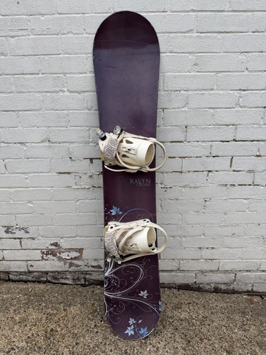 Women snowboard 147cm - women’s,