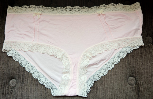 Baby pink ivory - pink, &
