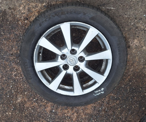 Toyota avensis inch - toyota, 4d