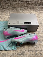 Size 4 - Nike Zoom Vapor 16