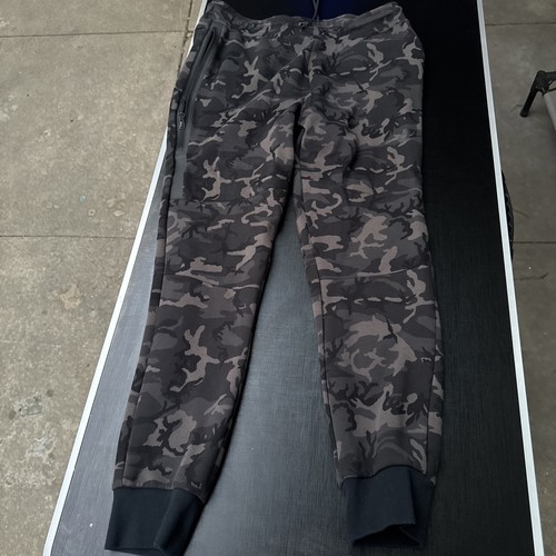 Mens large nike - large, tech