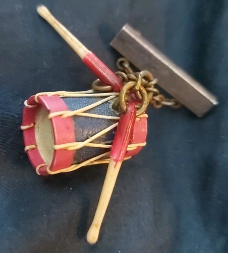 Vintage dangling military - vintage, drum