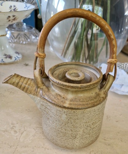 Vintage studio pottery - studio,