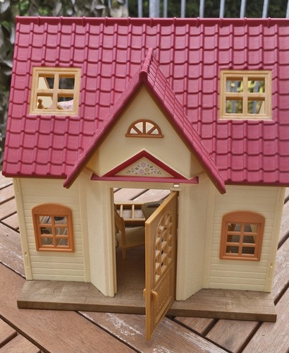 Sylvanian families cottage red - sylvanian,