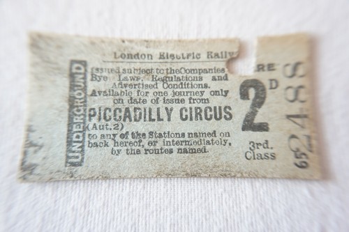 London electric railway train - london,