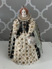 ROYAL WORCESTER QUEEN