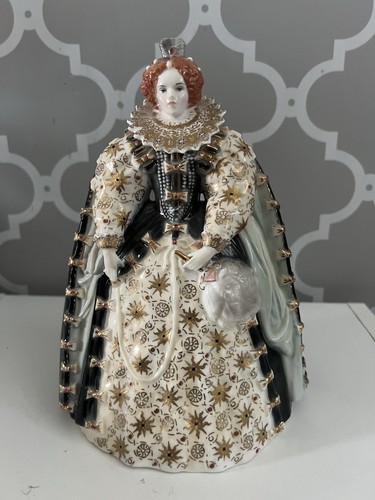 Royal worcester queen - royal,