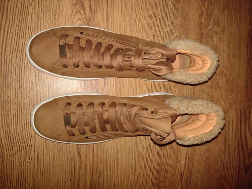 Ugg alameda mid zip trainer - mid,