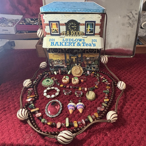 Vintage jewelry lot pcs - 12,