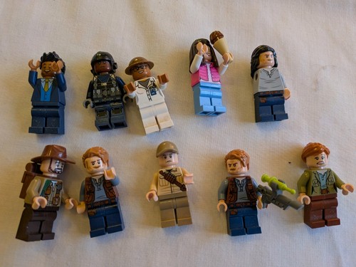 Lego figures from jurassic - figures,