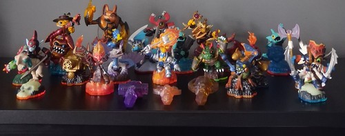 Skylanders mega bundle - skylanders,
