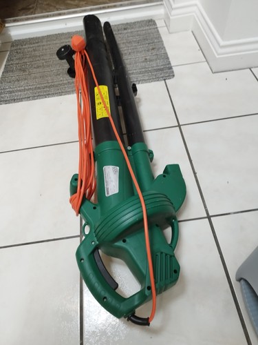 Leaf blower - leaf,