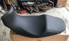 Triumph 1050 Tiger 2012 seat 2007 - 2012 EXCELLENT CONDITION