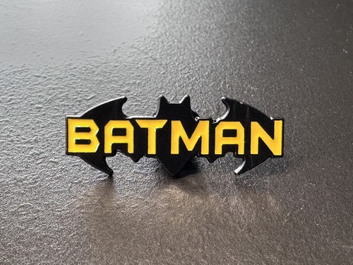 Batman logo enamel pin badge - logo,