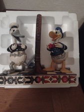 WALT DISNEY Showcase Handsome