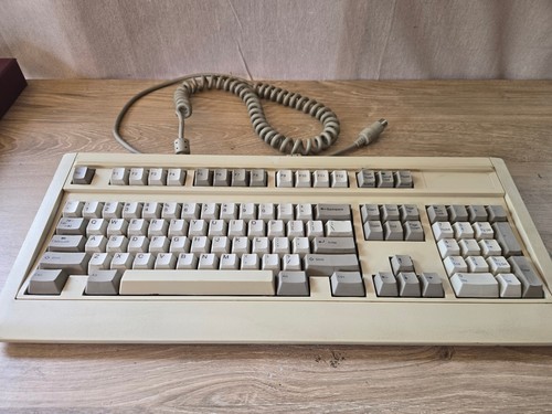 Fujitsu fkb4700 vintage - fujitsu,