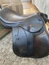 18 Inch monarch Jump Saddle
