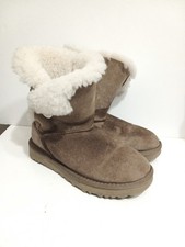 UGG Women's Size 5 Classic
