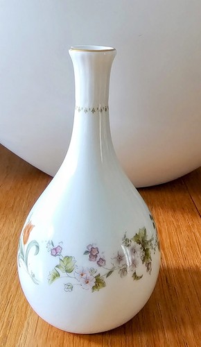 Wedgewood mirabelle bone - mirabelle,,