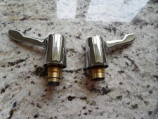 TAP TOPS LEVER TYPE  CHROME   FITS  MOST TAPS   UNUSED