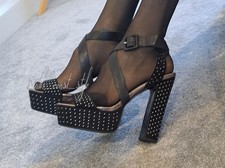 TOPSHOP - Black  High Heel