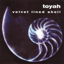 Toyah – Velvet Lined Shell -