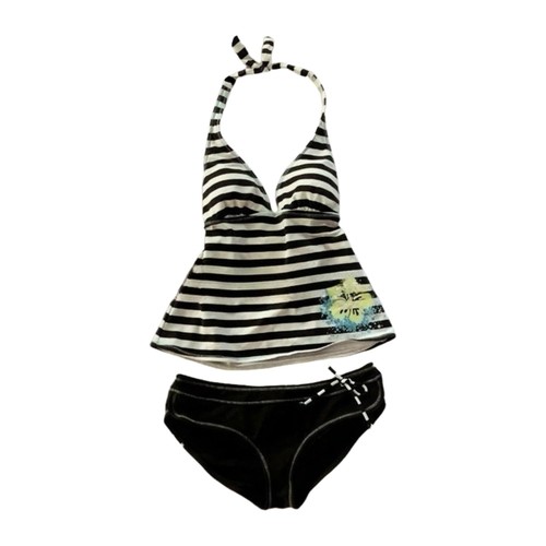 Pieces striped bikini sets - 2,