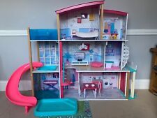 Hollywood Hills Fashion Dolls House