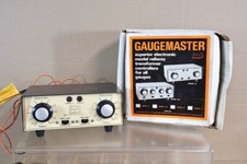 GAUGEMASTER MODEL D DUAL CONTROLLER 0-12 VOLT TRANSFORMER 240 Volt INPUT ol