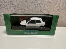 Vitesse 1:43 Model Peugeot 106