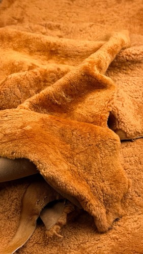 Honey gold genuine sheepskin - honey,