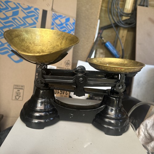 Vintage black cast metal - black,