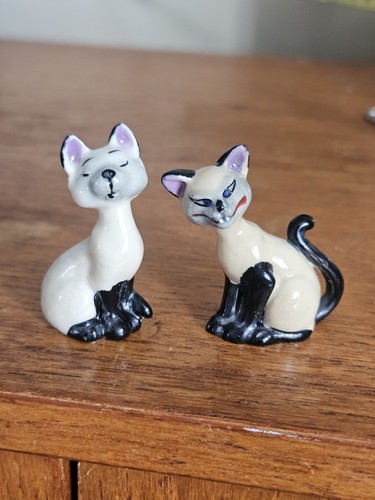 Wade whimsies figurines - whimsies,