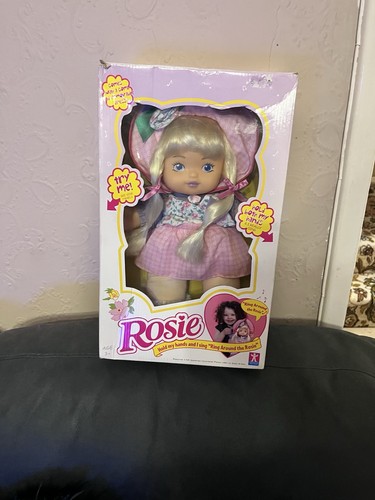 Ring round rosie - ring, a