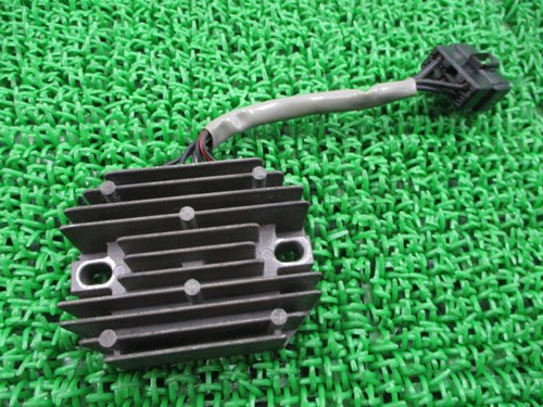 Gsx r400 regulator suzuki - gsx-r400, regulator,