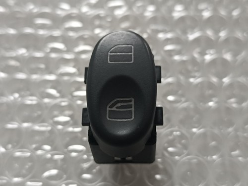 Smart roadster button - smart,
