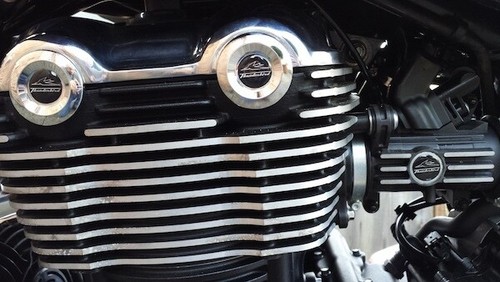 Triumph thunderbird 1600 - triumph,