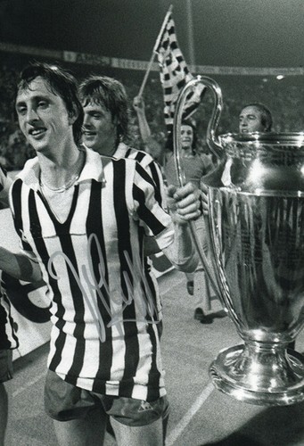Signed johan cruyff ajax - signed,