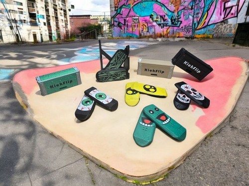 Magnetic kickflip fidget - kickflip,