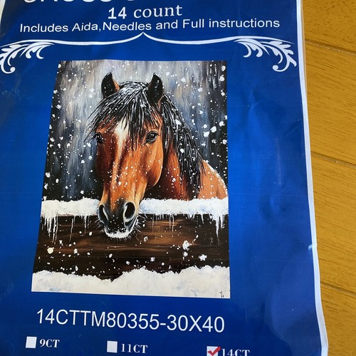 Horse snow printed stamped - in,